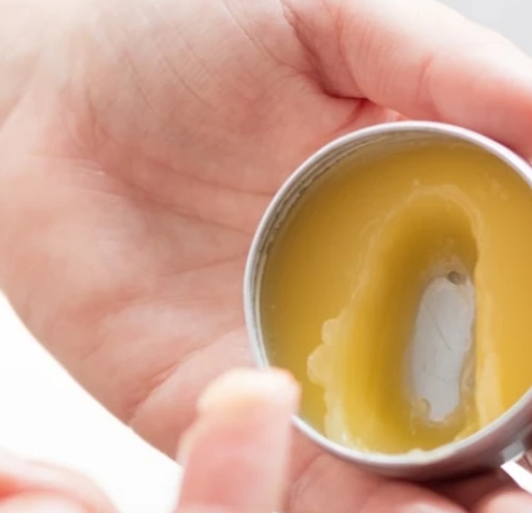 Say Goodbye to Joint and Bone Pain in Just 7 Days with a Homemade Balm