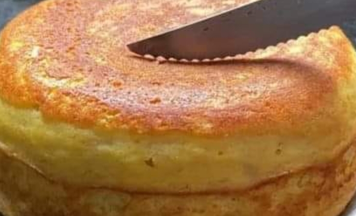 Recipe for a tender cake: Easy, without sugar or flour.