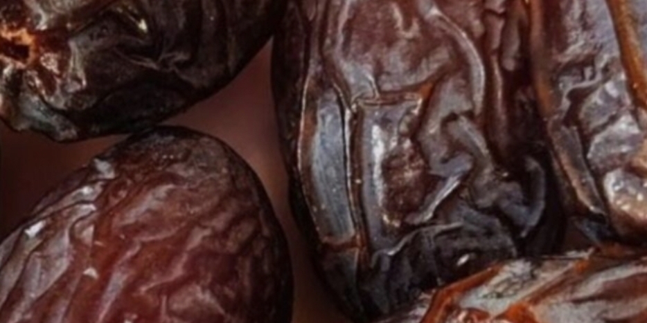 The Healthiest Fruit on the Planet: The Wonders of Eating Three Dates Daily