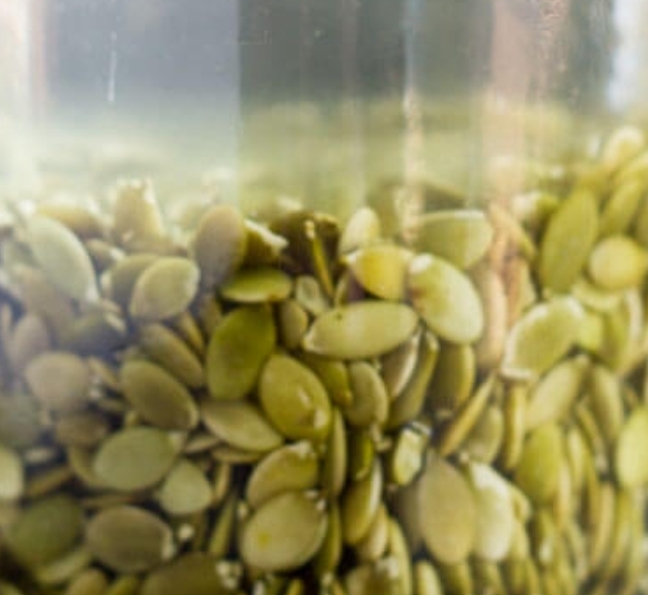 Famous Doctor Reveals: Chopped Pumpkin Seeds Drink to Eliminate Parasites in Just 3 Days